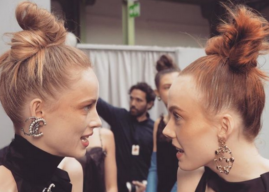 Στο show της Chanel είδαμε το top knot των ονείρων μας!