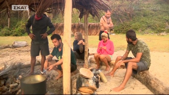 Survivor: Πώς αποκάλεσε ο Σώζων την Κωνσταντίνα; Σάστισε ο Μουρούτσος…
