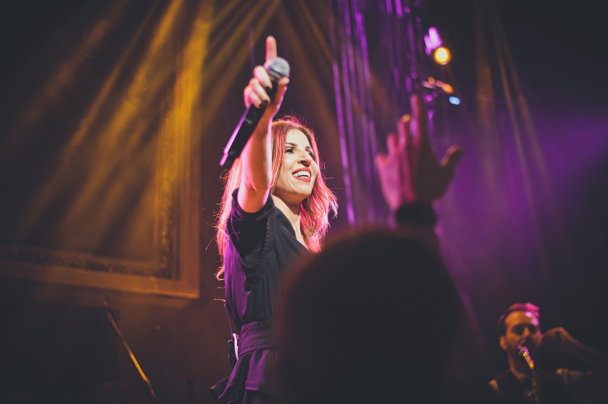 Eυριδίκη: Οι δυο τελευταίες εμφανίσεις  στο HOTEL Ερμού με καλεσμένους την Έλλη Κοκκίνου και τον Θάνο Καλλίρη