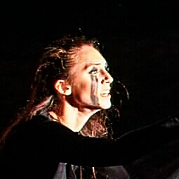 “Η Φόνισσα” του Παπαδιαμάντη ανεβαίνει από το Σύγχρονο Θέατρο για την μέρα της γυναίκας με δώρο 1+1 εισιτήριο