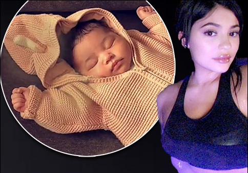 Κylie Jenner: Μας δείχνει τους κοιλιακούς της, λίγες εβδομάδες μετά τη γέννηση της κόρης της Stormi!