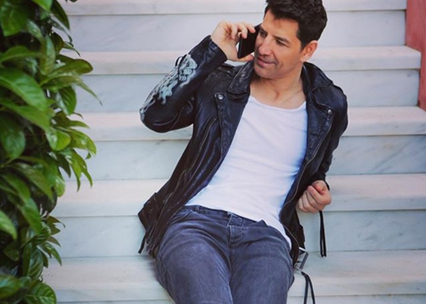 Σάκης Ρουβάς: Παιχνίδια με την αγαπημένη του Maya!