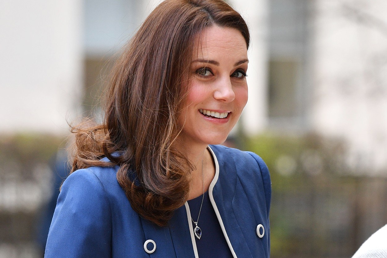 Γεννάει η Kate Middleton – Νωρίς το πρωί πήγε στο μαιευτήριο