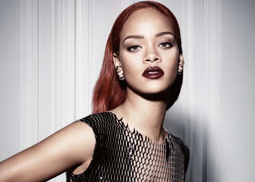 Θα φορούσες εσώρουχα σχεδιασμένα από τη Rihanna; Ναι, αυτό θα είναι το νέο επαγγελματικό βήμα της