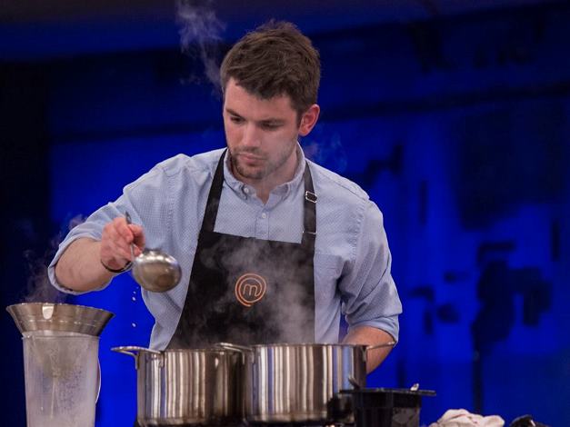 Masterchef: Επικό τρολάρισμα στο twitter για τη δοκιμασία αποχώρησης! Η ουρά, η γλώσσα και η καρδιά του Τιμολέοντα!