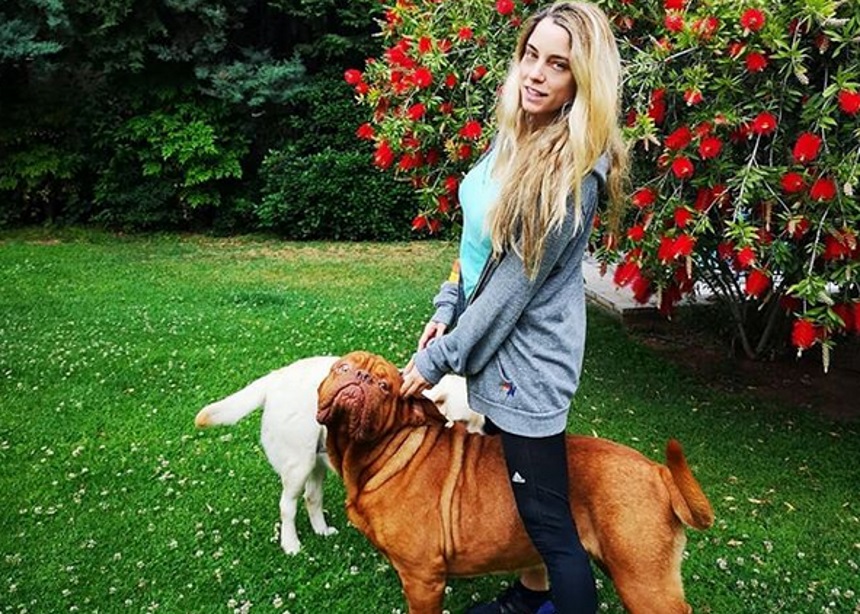 Δούκισσα Νομικού: Απολαμβάνει cupcakes με μαγευτική θέα