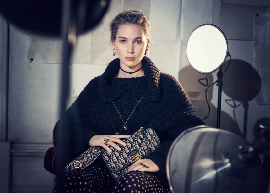 Jennifer Lawrence: Γίνεται πάλι μούσα του Dior και προτείνει όλα όσα θα φορέσουμε την επόμενη σεζόν!