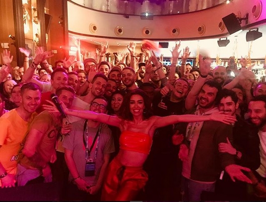 Ελένη Φουρέιρα: Είναι η μεγάλη σταρ της Eurovision! Αποθεώθηκε σε πάρτι των fans του θεσμού [vid]