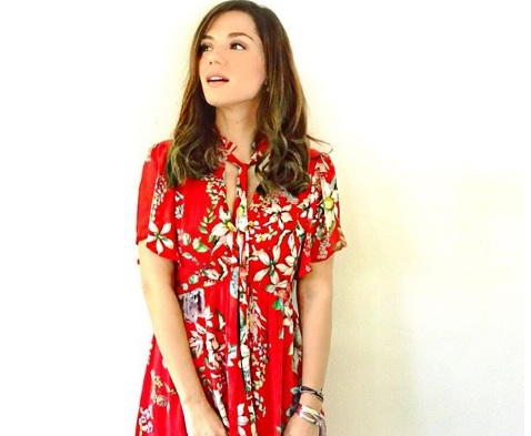 H Βάσω Λασκαράκη έφτιαξε πολύχρωμα γεμιστά με την κόρη της Εύα! Βίντεο