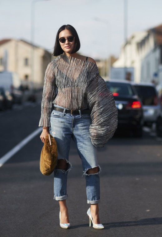 Παρίσι με boyfriend jeans