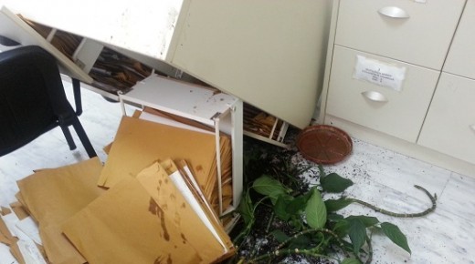 Μητέρα «μπούκαρε» σε σχολείο, τα έκανε γυαλιά καρφιά κι έδειρε την υποδιευθύντρια!