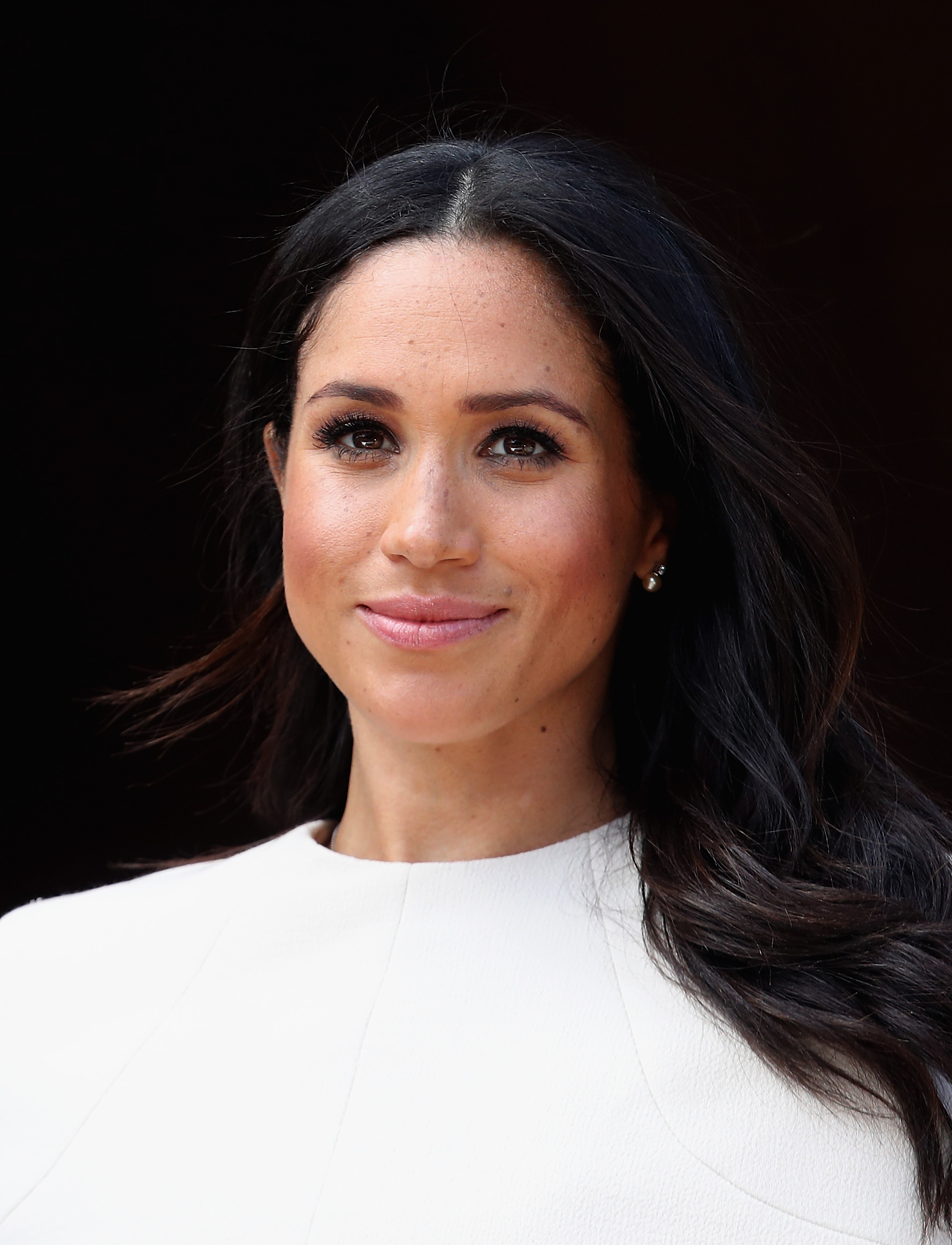 Oops, she did it again! Η Meghan Markle έσπασε ξανά το βασιλικό πρωτόκολλο με το μανικιούρ της!