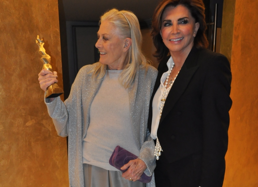 Μιμή Ντενίση – Vanessa Redgrave: Μαζί στις Βρυξέλλες για το συνέδριο κατά του Human Trafficking!