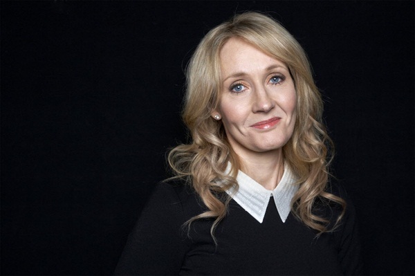 J.K Rowling: Η συγγραφέας του Harry Potter ετοιμάζει νέο παιδικό βιβλίο!