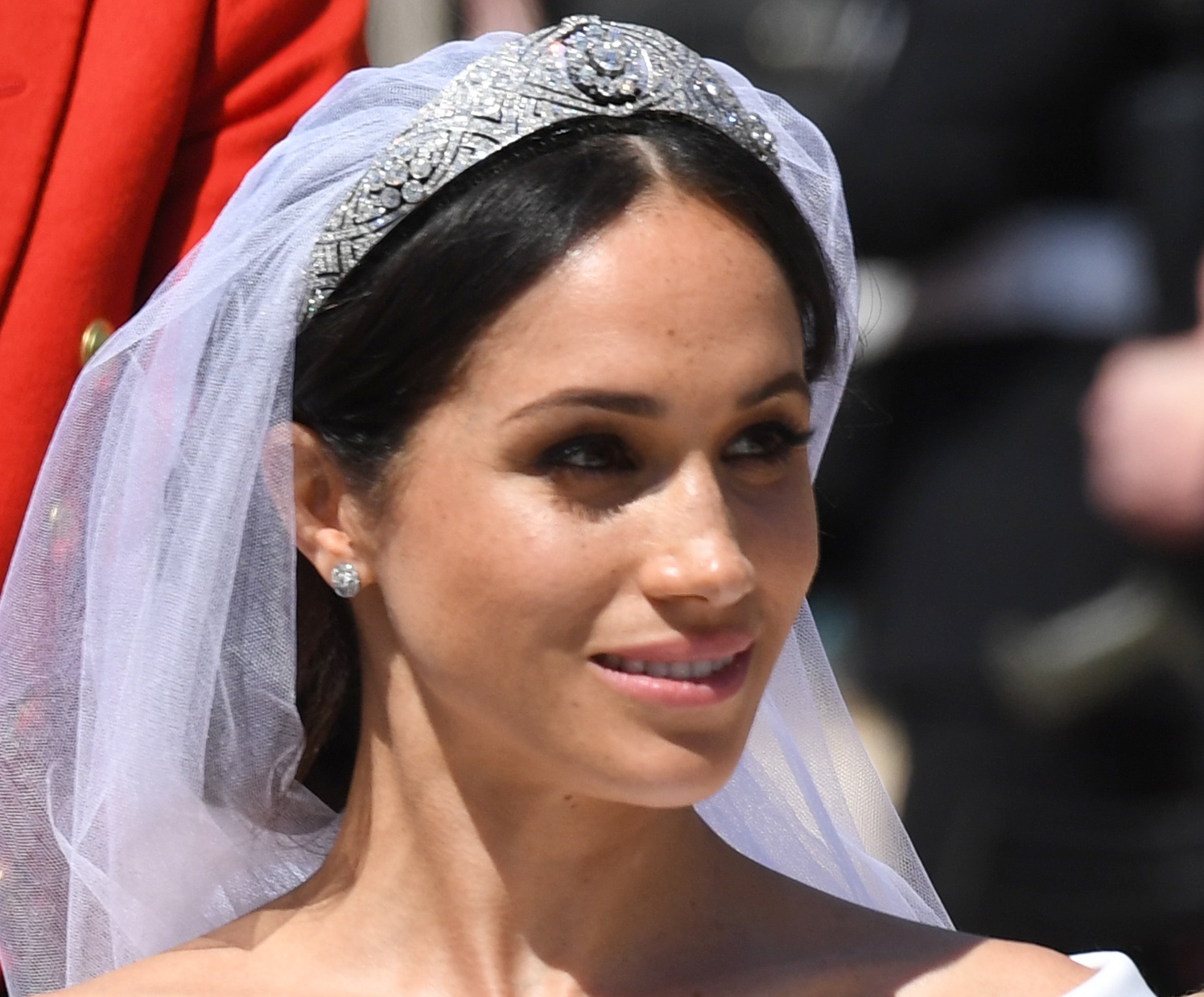 Μeghan Markle: Τρέλα στη Βρετανία μετά το γάμο της με τις φακίδες! Τρέχουν να κάνουν φακίδες τατουάζ!