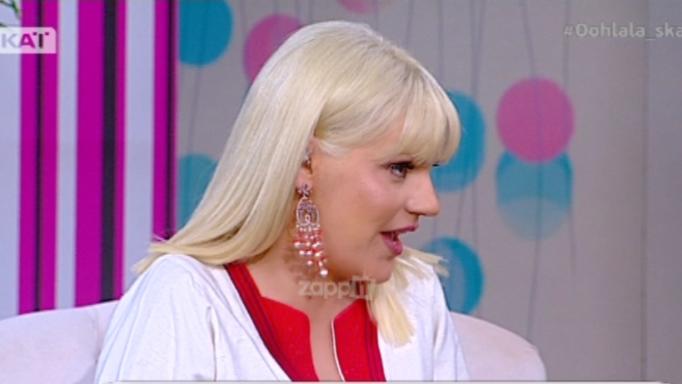 «Πάγωσε» η καλεσμένη της Σάσας Σταμάτη! «Πώς πάει ο γάμος; Δεν θα χωρίσετε δηλαδή…»