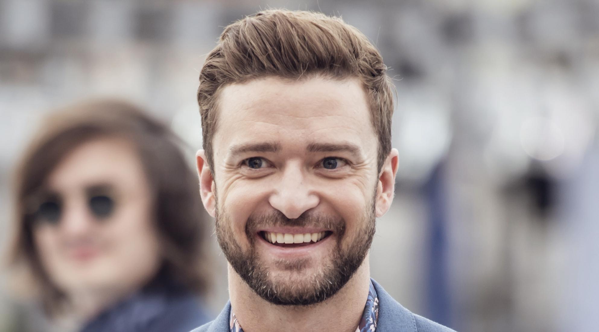 Justin Timberlake: Επισκέφθηκε στο νοσοκομείο μαθητές που επέζησαν από την επίθεση στο Λύκειο της Σάντα Φε