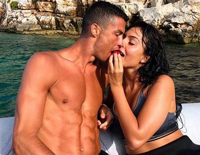 Μεσσηνία: Καλοπέραση για τον Κριστιάνο Ρονάλντο – Εικόνες από τις παραμυθένιες διακοπές στο Costa Navarino