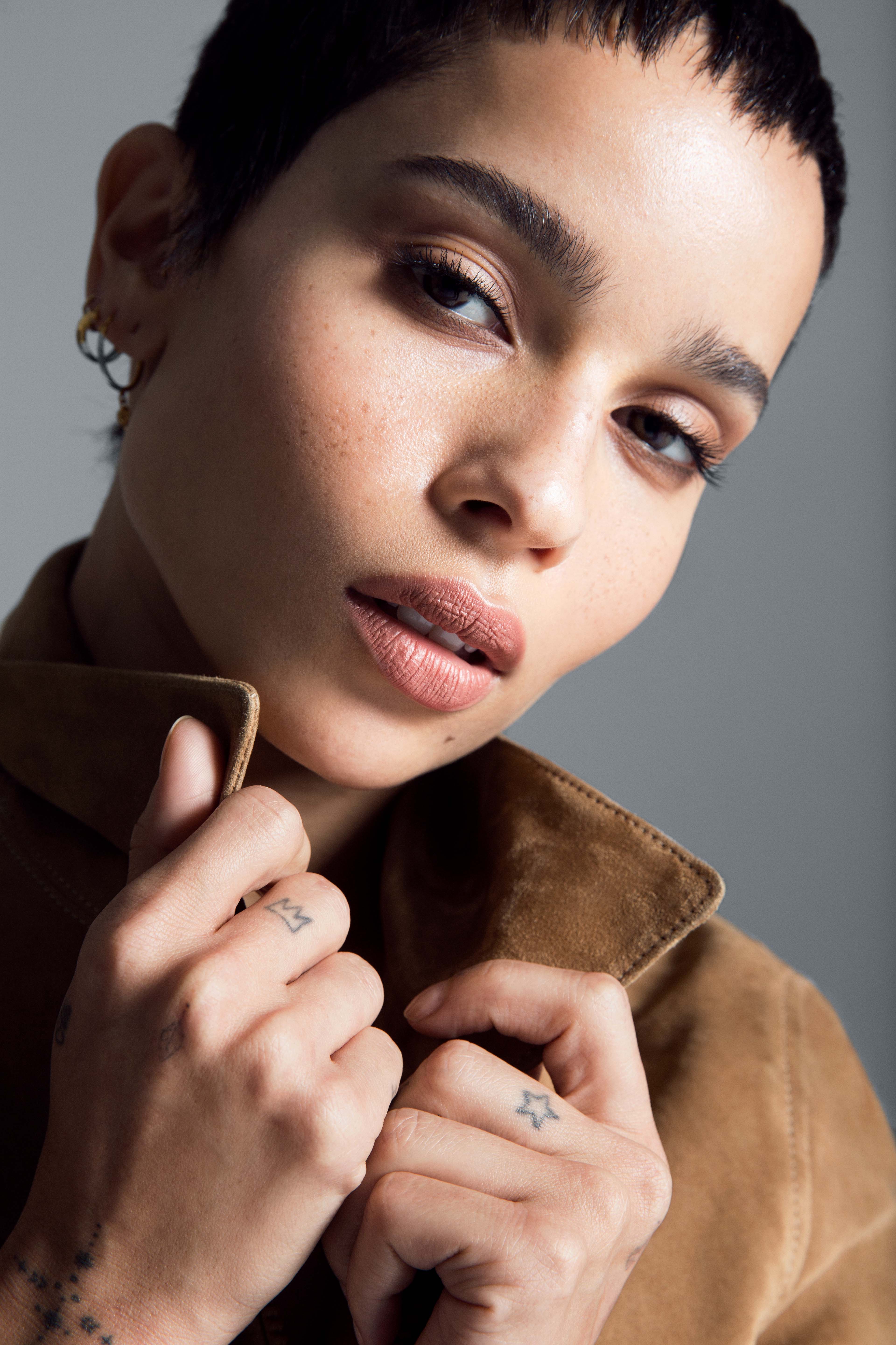 Η Zoë Kravitz είναι η νέα πρέσβειρα του Black Opium