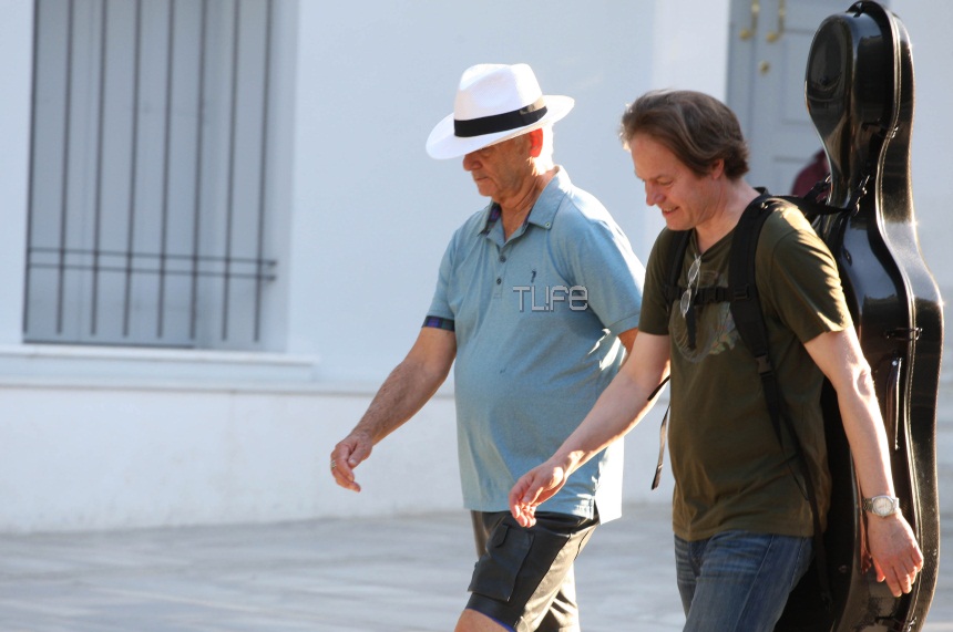 Bill Murray: Οι βόλτες του χολιγουντιανού ηθοποιού στην Ακρόπολη! Φωτογραφίες | tlife.gr Bill Murray: Οι βόλτες του χολιγουντιανού ηθοποιού στην Ακρόπολη! Φωτογραφίες | tlife.gr