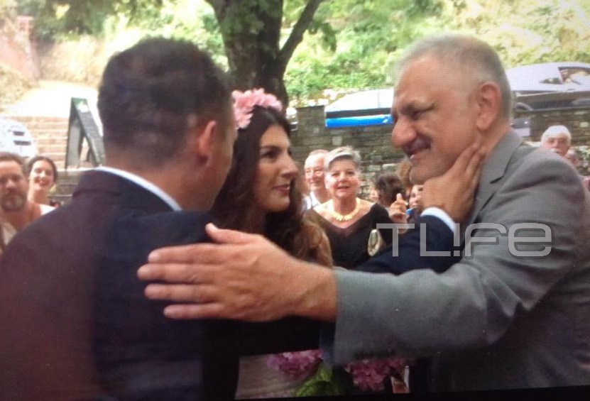 Ο Νίκος Πορτοκάλογλου πάντρεψε την κόρη του στο Πήλιο! Φωτογραφίες