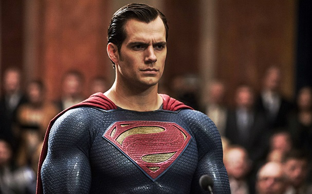 Henry Cavill: Η συγγνώμη από τον πρωταγωνιστή του Superman!