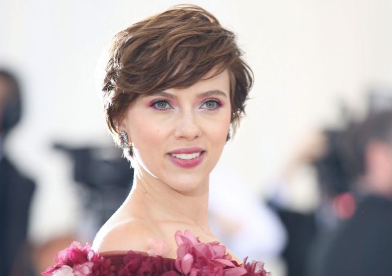 Η Scarlett Johansson στην κορυφή του «Forbes»!