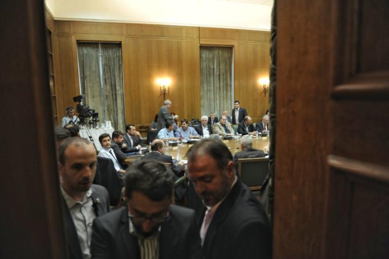 Ανασχηματισμός και στο βάθος εκλογές – Όλα τα πρόσωπα που μπαίνουν – Ποιοι αναβαθμίζονται και ποιοι χάνουν την καρέκλα | tlife.gr