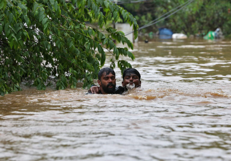 Ασύλληπτη τραγωδία στην Ινδία! 324 νεκροί από τις φονικές πλημμύρες – Συναγερμός για νέες καταιγίδες