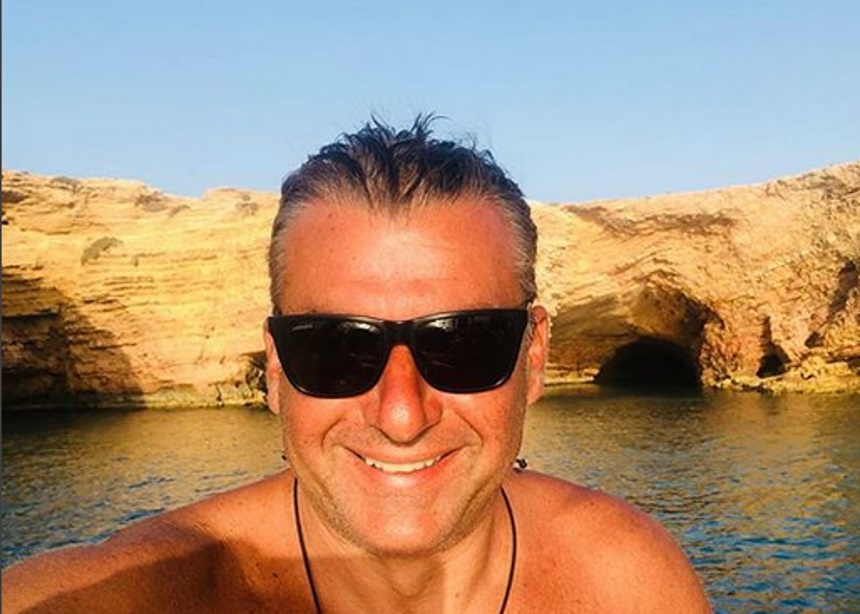 Γιώργος Λιάγκας: Το σταθερό του καλοκαιρινό ραντεβού στην Κεφαλονιά | tlife.gr Γιώργος Λιάγκας: Το σταθερό του καλοκαιρινό ραντεβού στην Κεφαλονιά | tlife.gr