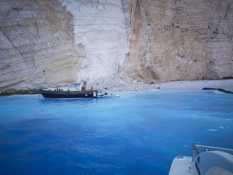 Κραυγή αγωνίας για το «Ναυάγιο» μία ημέρα μετά την τρομακτική κατολίσθηση – «Κλειστή» η παραλία | tlife.gr Κραυγή αγωνίας για το «Ναυάγιο» μία ημέρα μετά την τρομακτική κατολίσθηση – «Κλειστή» η παραλία | tlife.gr