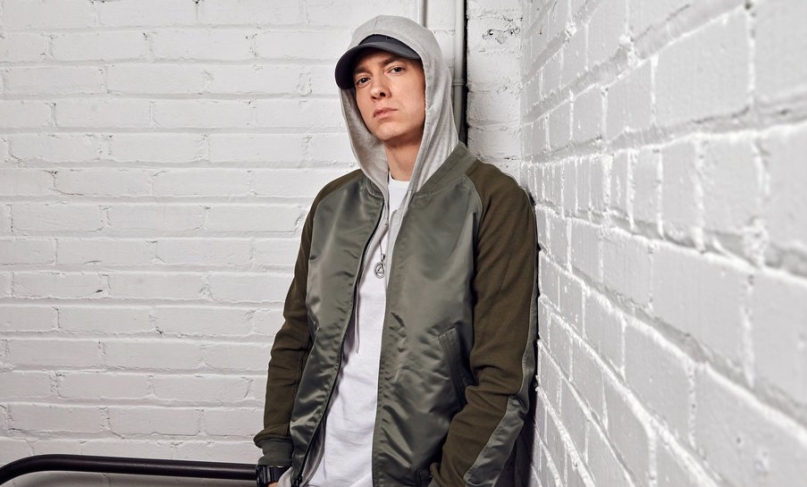 Eminem: Επέστρεψε με άλμπουμ – έκπληξη!