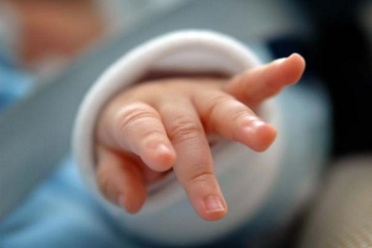 Σαν διήγημα του Βιζυηνού: Νεκρό βρέφος στην Πάτρα – Το εφιαλτικό σενάριο! | tlife.gr Σαν διήγημα του Βιζυηνού: Νεκρό βρέφος στην Πάτρα – Το εφιαλτικό σενάριο! | tlife.gr