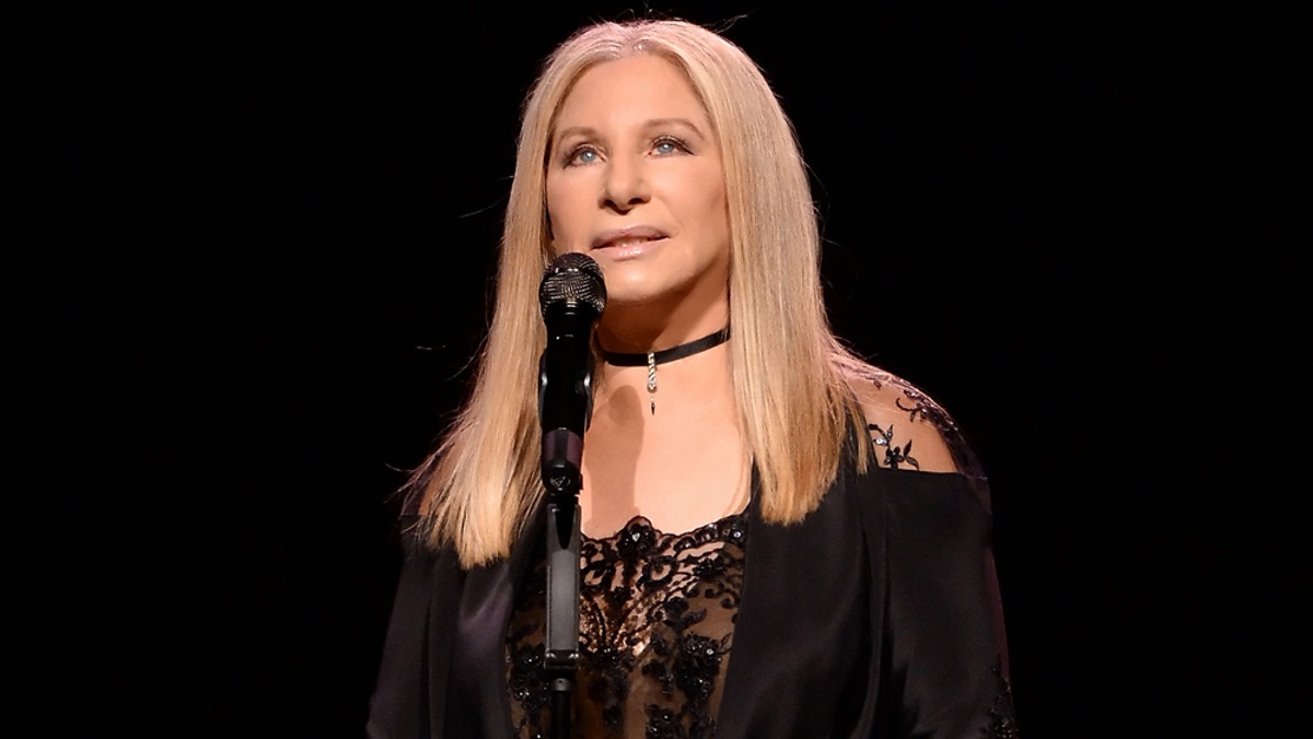 Barbra Streisand: Κυκλοφόρησε τραγούδι κατά του Trump! | tlife.gr Barbra Streisand: Κυκλοφόρησε τραγούδι κατά του Trump! | tlife.gr