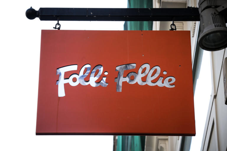 Αποκαλυπτικά στοιχεία στα βιβλία της Folli Follie – Λείπουν 1 δισ. δολάρια από τον τζίρο και 300 εκατ. από το ταμείο! | tlife.gr Αποκαλυπτικά στοιχεία στα βιβλία της Folli Follie – Λείπουν 1 δισ. δολάρια από τον τζίρο και 300 εκατ. από το ταμείο! | tlife.gr