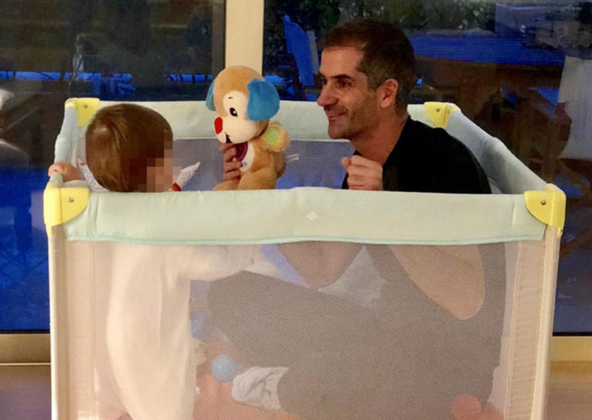 Ο Κώστας Μπακογιάννης εύχεται χρόνια πολλά στον γιο του και συγκινεί | tlife.gr Ο Κώστας Μπακογιάννης εύχεται χρόνια πολλά στον γιο του και συγκινεί | tlife.gr