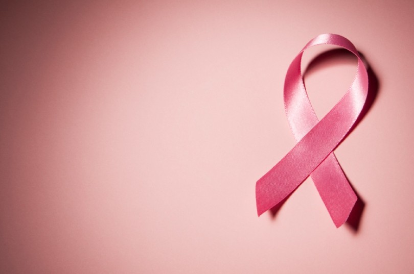 Οι Estee Lauder Companies διαδίδουν το μήνυμα της εκστρατείας για τον καρκίνο του μαστού! Ποια κτίρια θα φωταγωγηθούν;