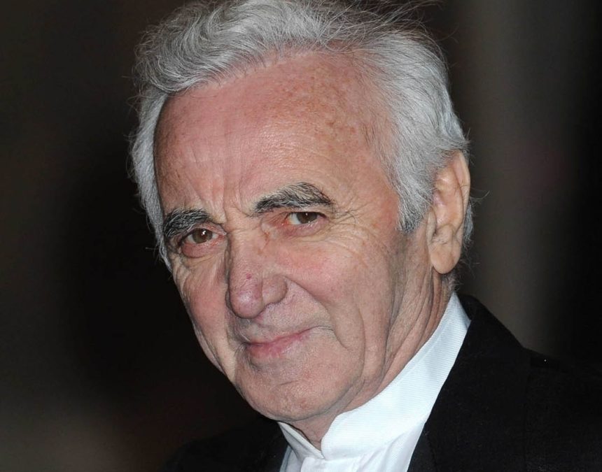 Πέθανε ο διάσημος τραγουδιστής Charles Aznavour | tlife.gr