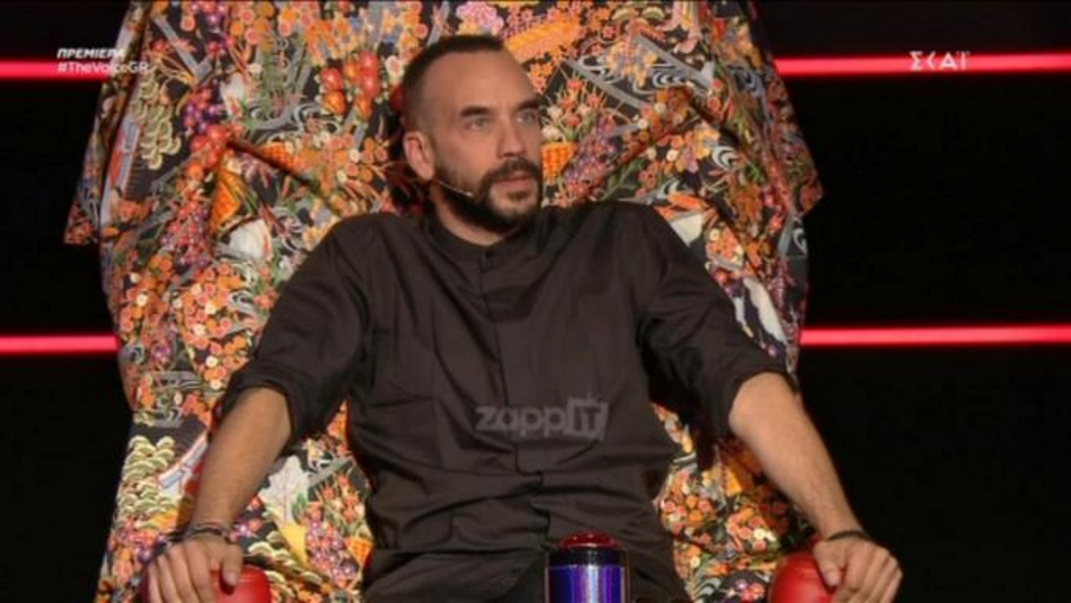 Η διαγωνιζόμενη του Voice «πάγωσε» τον Μουζουράκη! «Δεν με θυμάσαι; Στις Σπέτσες…» | tlife.gr Η διαγωνιζόμενη του Voice «πάγωσε» τον Μουζουράκη! «Δεν με θυμάσαι; Στις Σπέτσες…» | tlife.gr
