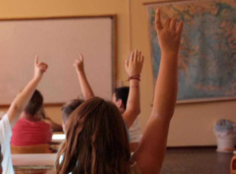 Θεσσαλονίκη: Ξυλοδαρμοί και bullying πίσω από την «επίθεση» με λεπίδα από ξύστρα σε σχολείο – Το συγκλονιστικό κείμενο πατέρα! | tlife.gr