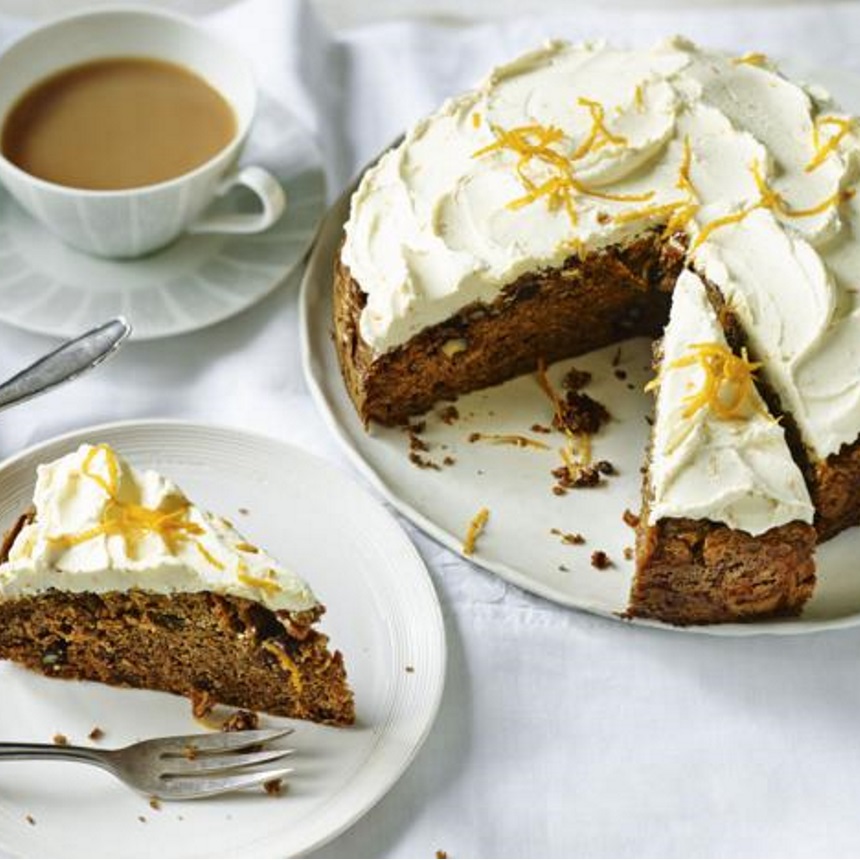 Carrot cake με frosting πορτοκαλιού