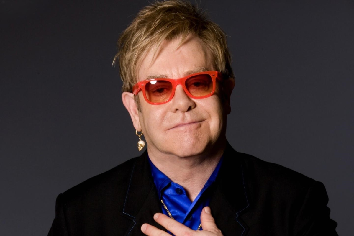 Elton John: «Ανησυχώ για το μέλλον αυτής της χώρας»