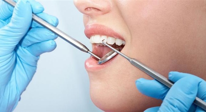 Νέα ανησυχητική μόδα απ’ την Αμερική: Η… αυτοσχέδια οδοντιατρική!