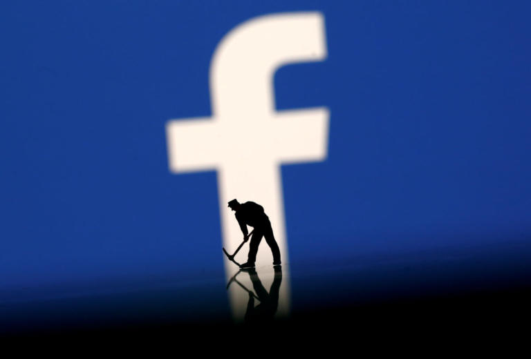 «Έπεσαν» Facebook, Instagram και το Twitter… γλεντάει ανελέητα! | tlife.gr «Έπεσαν» Facebook, Instagram και το Twitter… γλεντάει ανελέητα! | tlife.gr