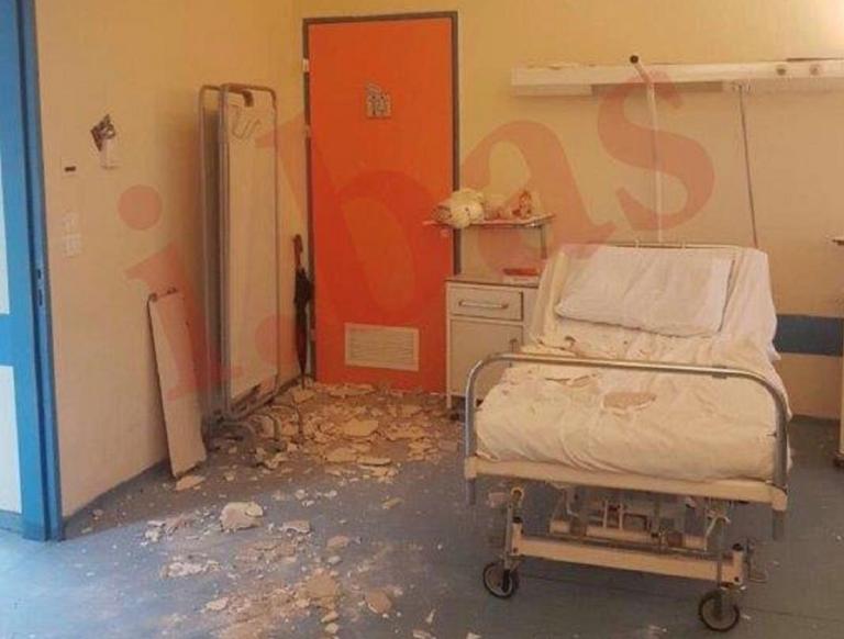 Κατέρρευσε το ταβάνι στο Νοσοκομείο Νίκαιας – Τραυματίστηκε μητέρα νοσηλευόμενου [pics, video]
