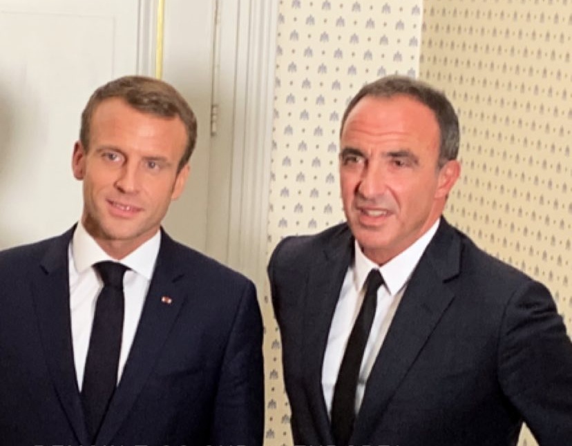 O Νίκος Αλιάγας πήρε συνέντευξη από τον Πρόεδρο της Γαλλίας Emmanuel Macron! [pics]