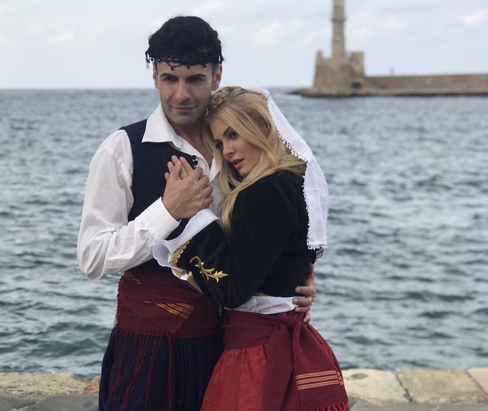 Mαρία Κορινθίου: Μοιάζει στην Αλίκη και ως “Σηφαλιός”! [pics,vid]