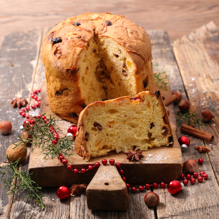 Γευστικό panettone με αποξηραμένα φρούτα