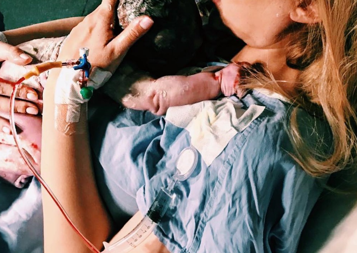 Συνεργάτιδα της Φαίης Σκορδά έγινε μανούλα για δεύτερη φορά – Η πρώτη φωτογραφία του μωρού της!
