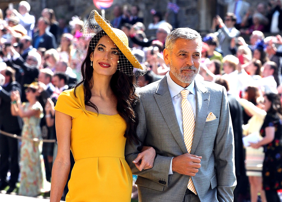 Προς πώληση το κίτρινο φόρεμα που φορούσε η Amal Alamuddin στον γάμο του πρίγκιπα Harry και της Meghan Markle